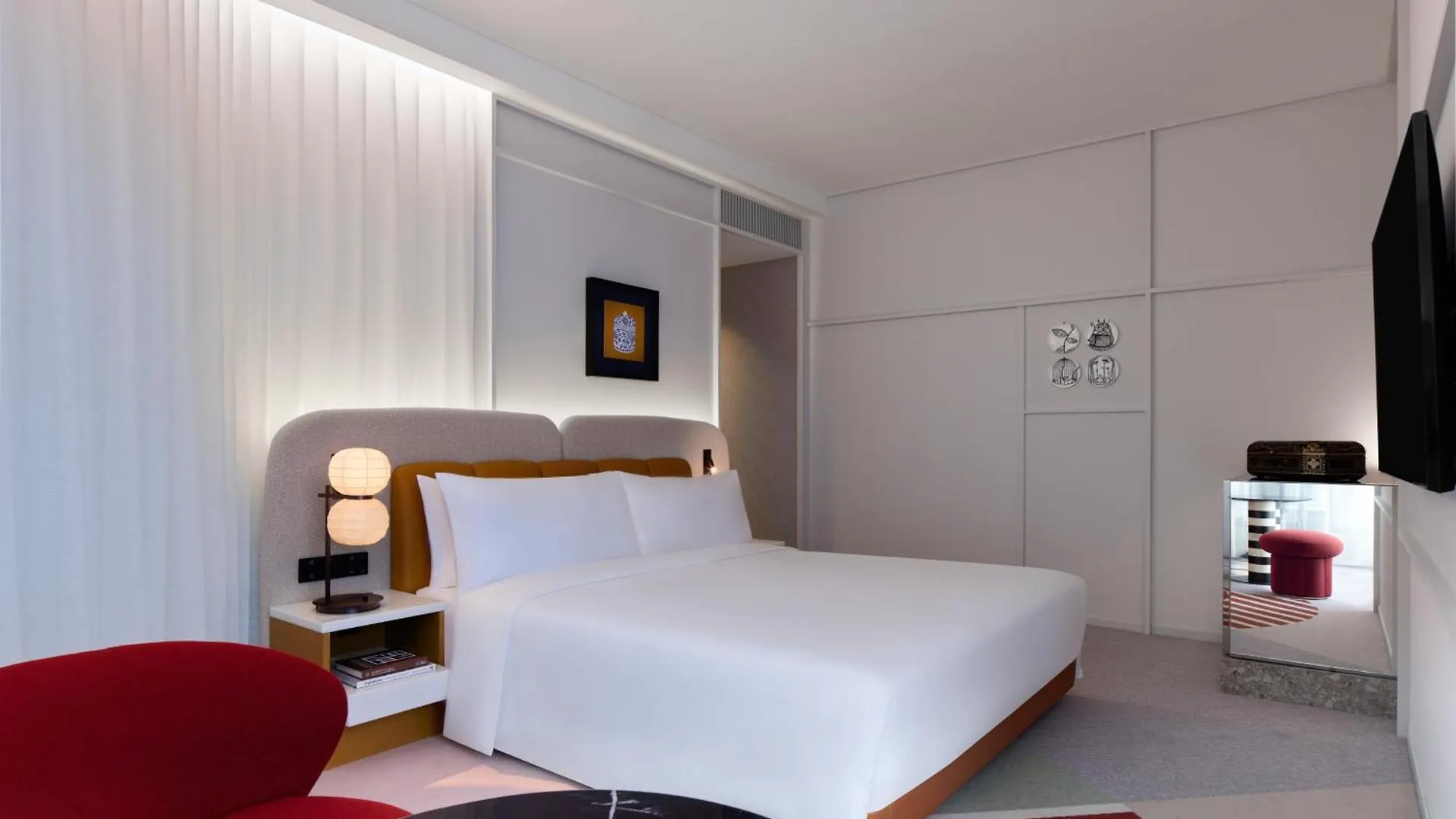 Mondrian Hong Kong Hotel